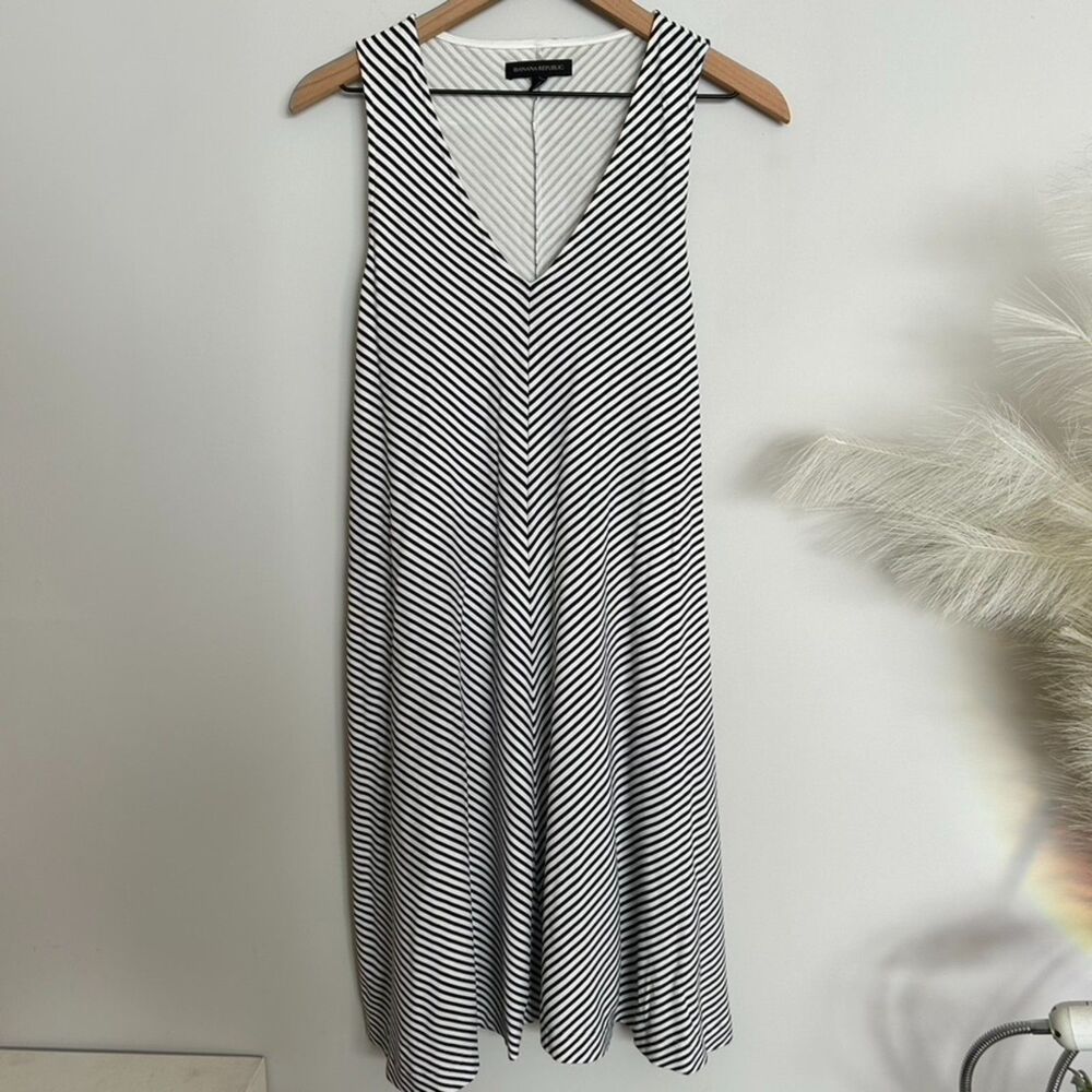 Banana Republic Striped Ponte Swing Sleeveless Dress